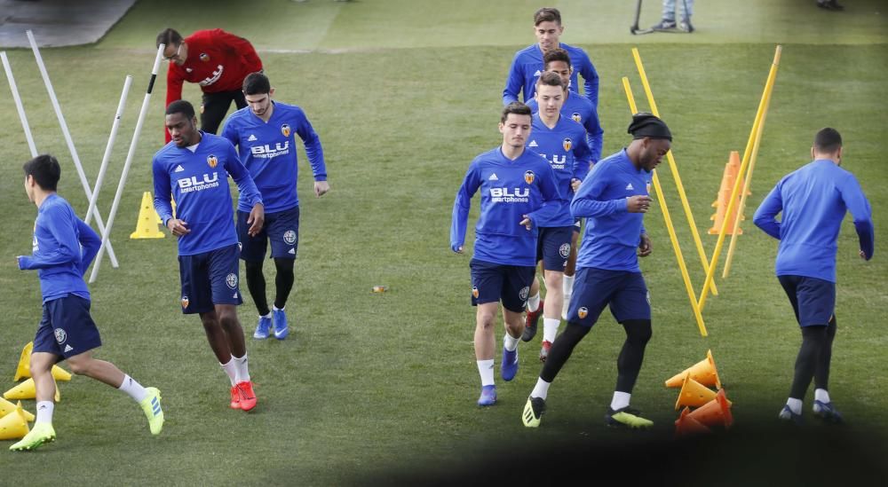 El Valencia CF prepara el partido de Copa del Rey