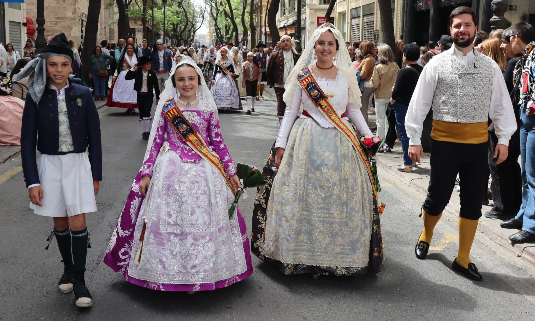 Las Fallas en la Ofrenda de San Vicente Ferrer 2024 (3/4)