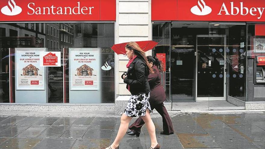 El Santander aflora una pérdida de 1.500 millones en el Reino Unido