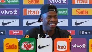 Vinícius: Mi intención es jugar en el Real Madrid por mucho tiempo