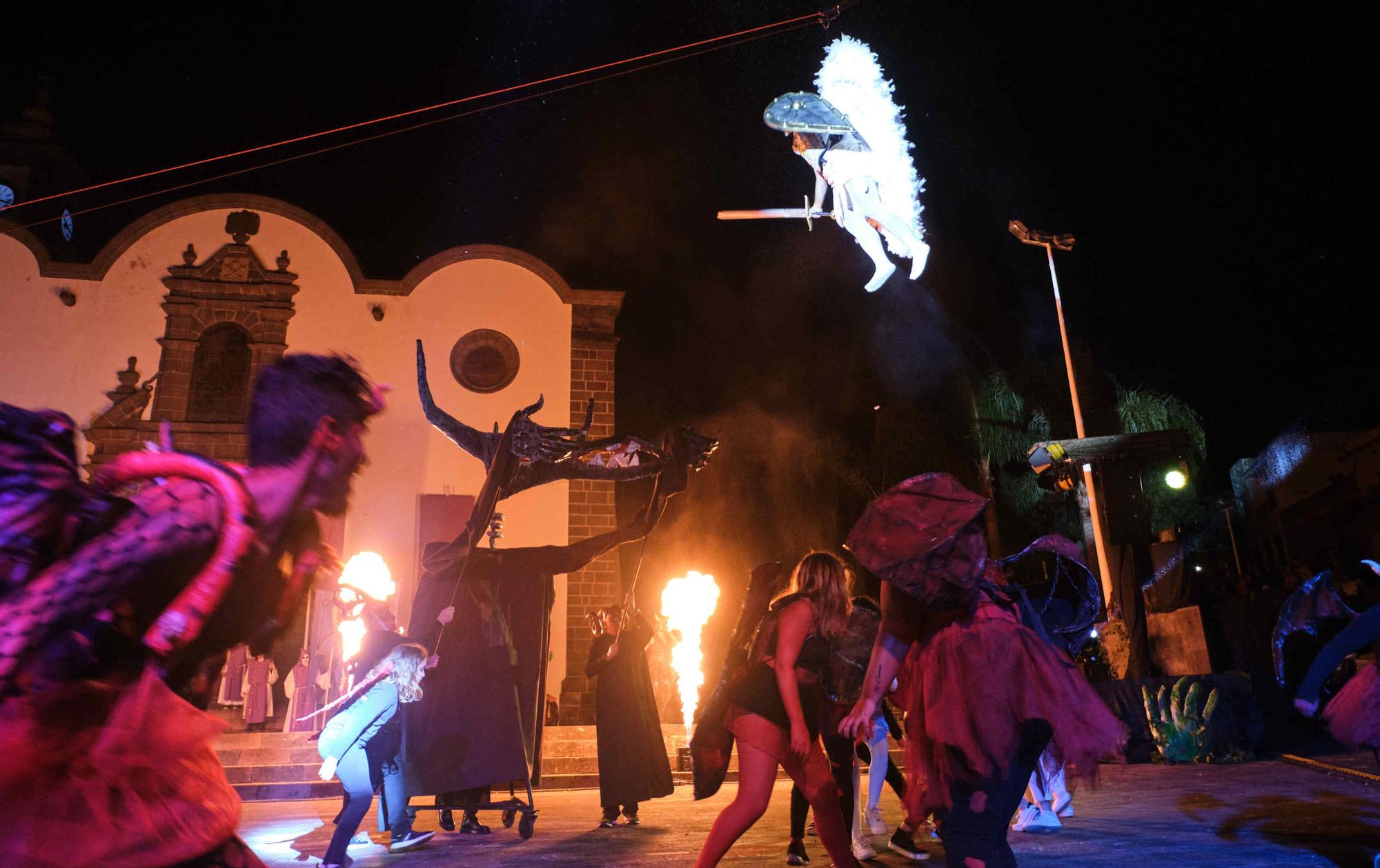 La Noche de Las Burras en Güímar