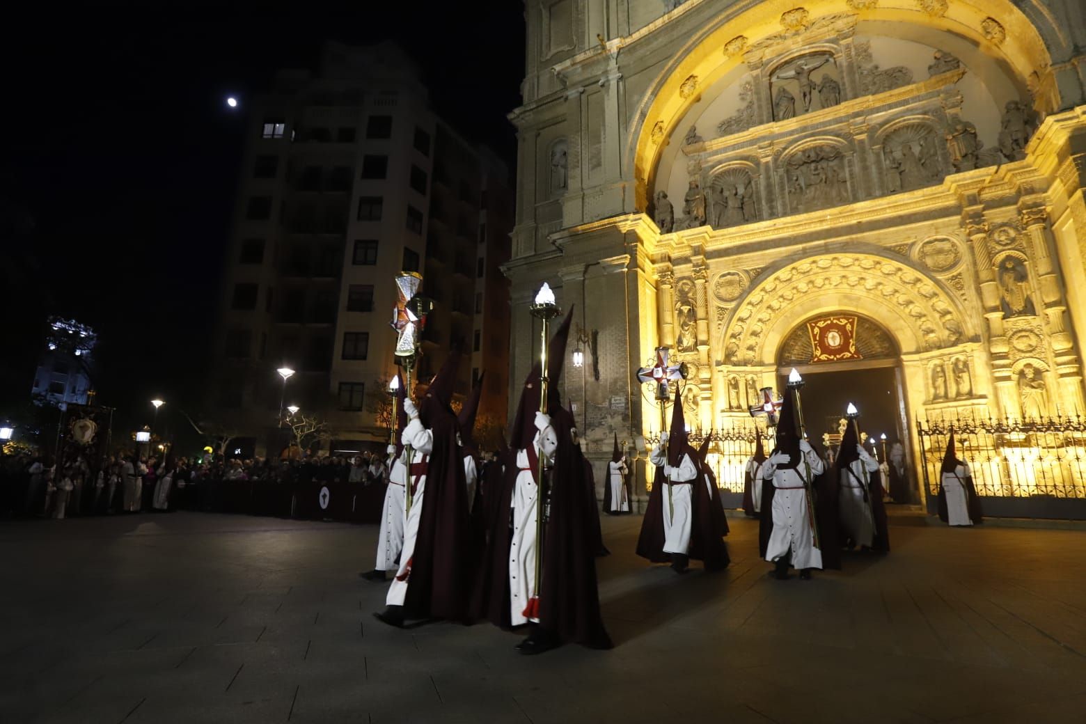 En imágenes │ Procesiones del Lunes Santo en Zaragoza