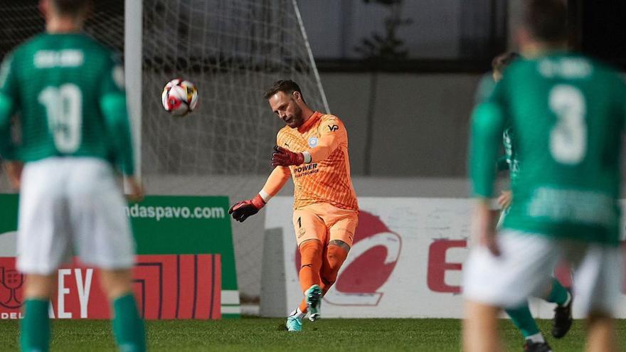 El francés Reynet debutó en Copa y volverá a jugar el domingo ante el Melilla. | UDI