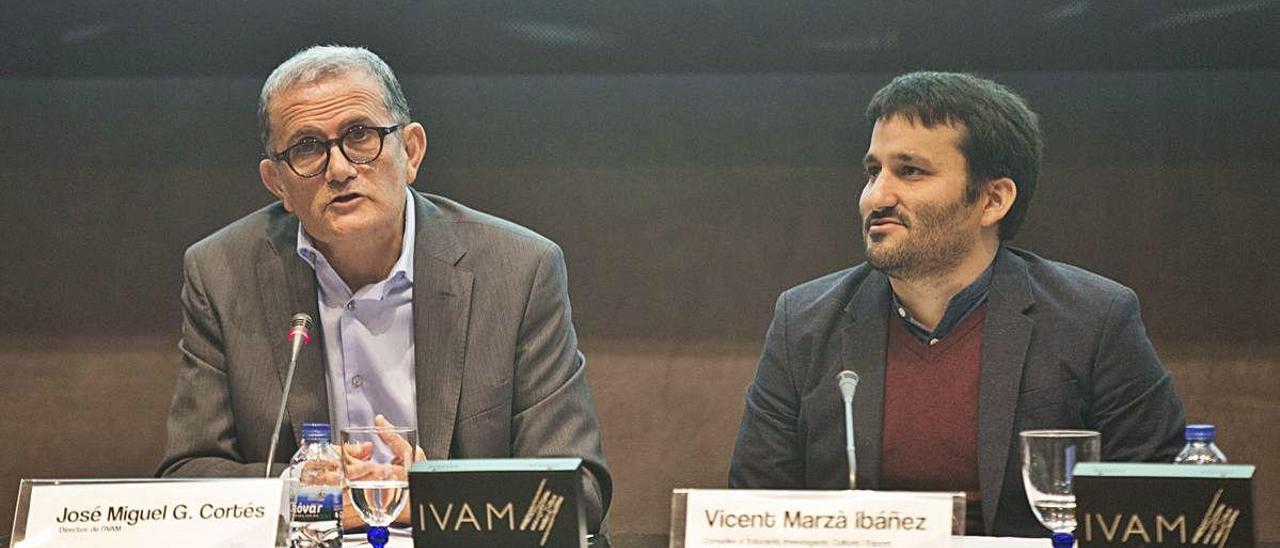 José Miguel G. Cortés y Vicent Marzà, en la presentación de la temporada del IVAM 2016/2017.