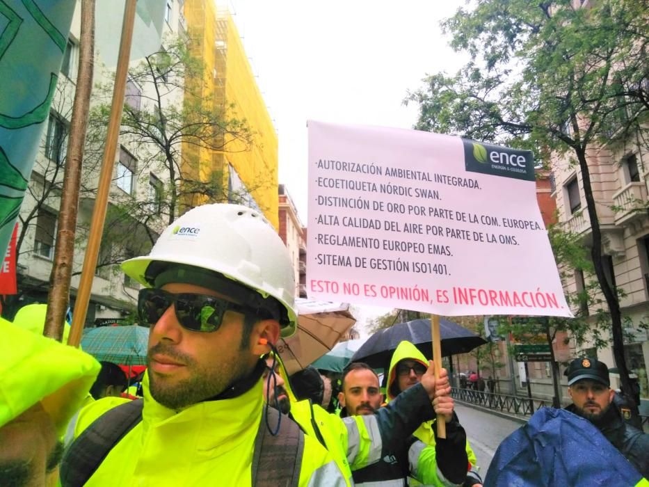 Los trabajadores de Ence llevan sus protestas a Ferraz