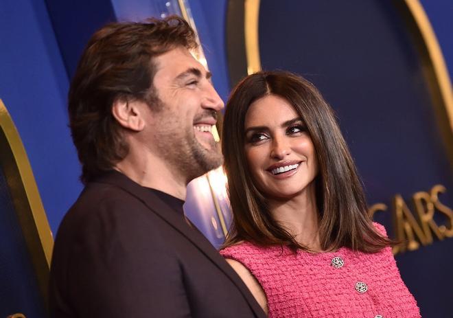 Penelope Cruz y Javier Bardem en la comida de nominados a los Oscars en Los Ángeles