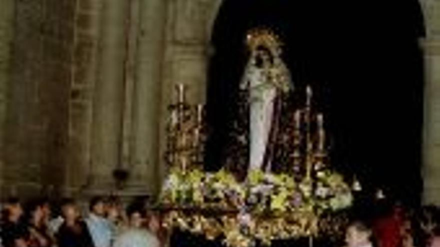 Seis décadas con la Dolorosa