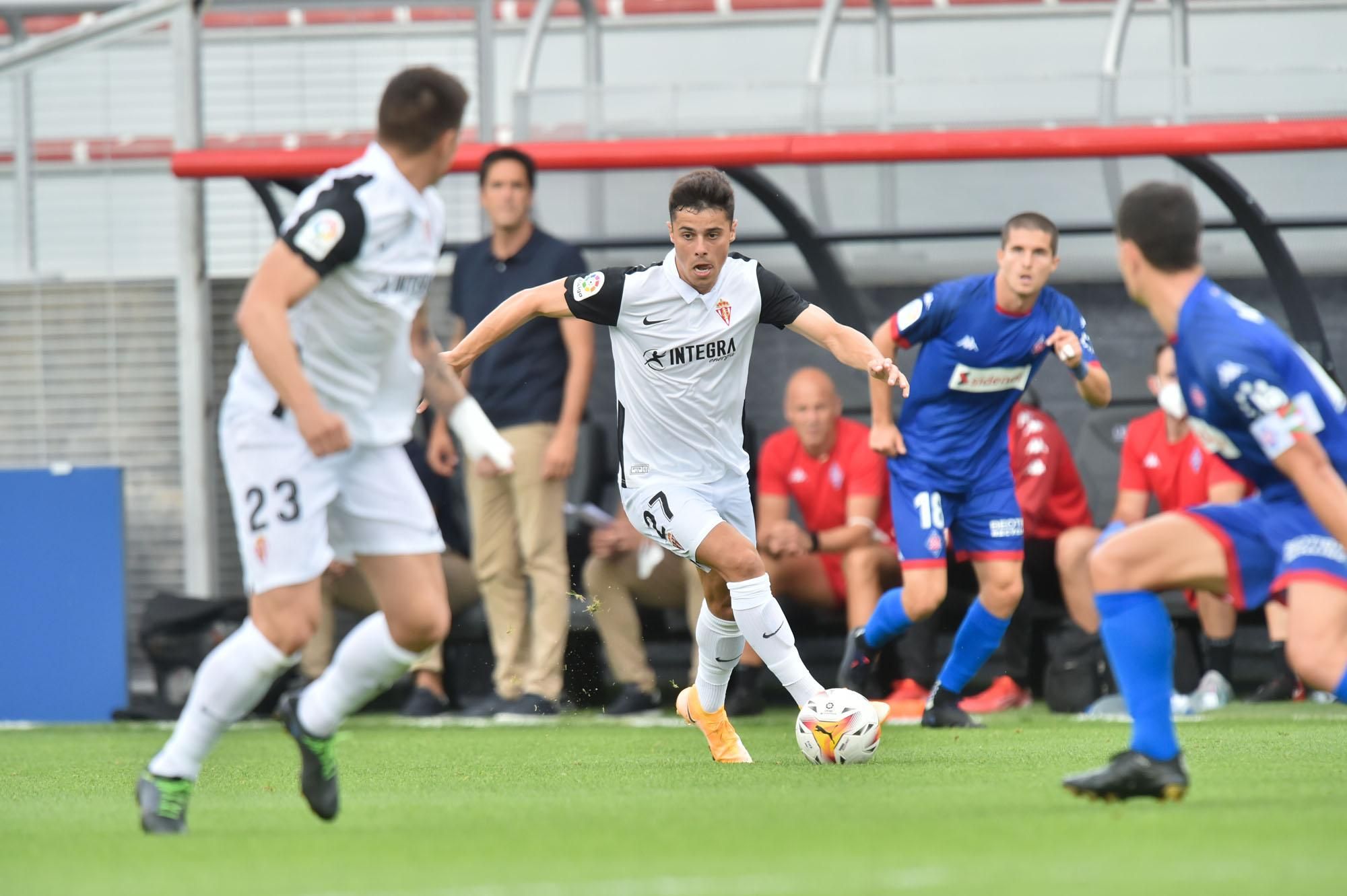 El partido del Sporting en Lezama, en imágenes