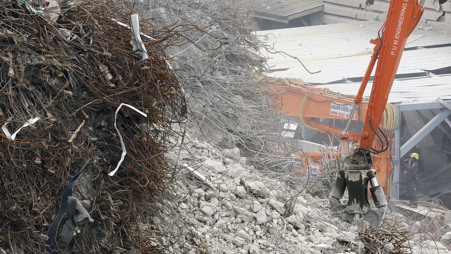Equipos de rescate hallan 32 cadáveres en la torre derrumbada en Bangkok por el terremoto