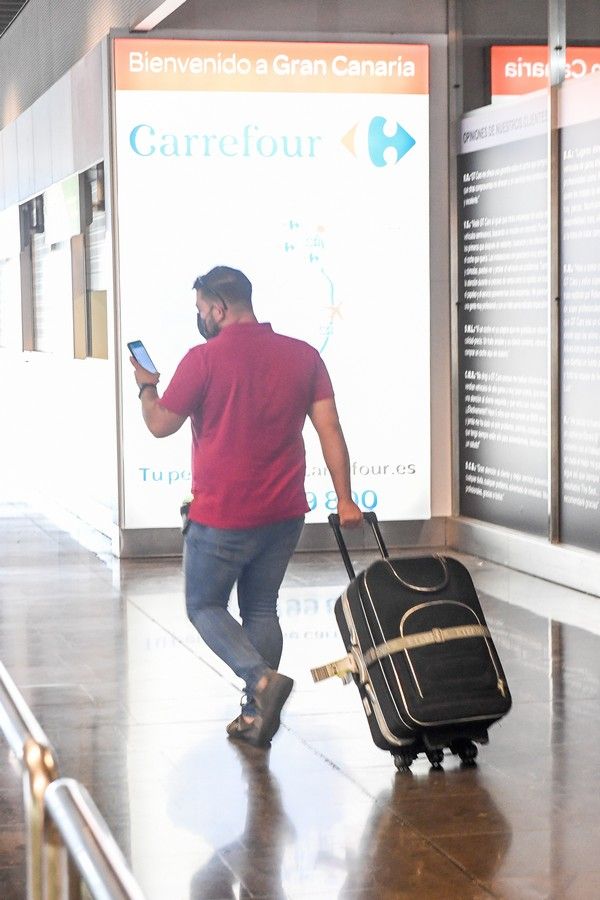 Pasajeros en el aeropuerto de Gran Canaria