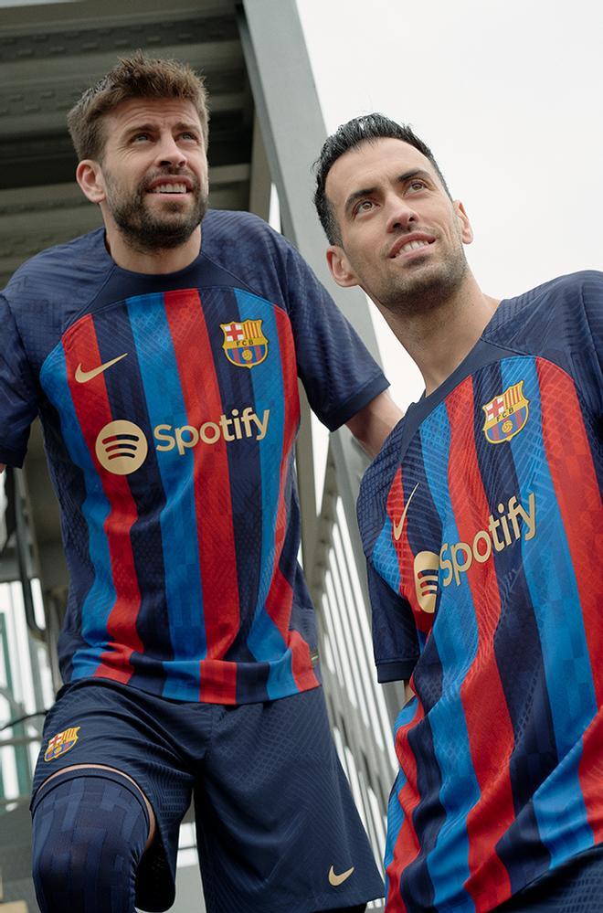 Las imágenes al detalle de la nueva equipación del Barça