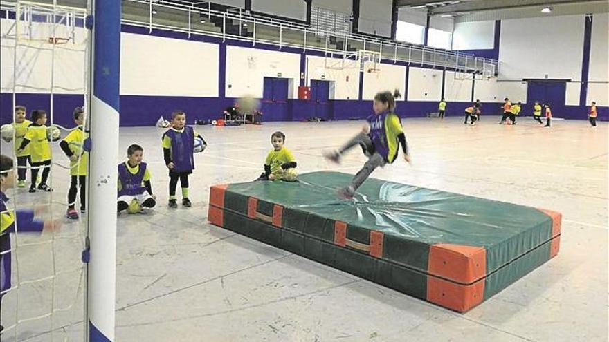 El fútbol sala dinamiza las fiestas navideñas