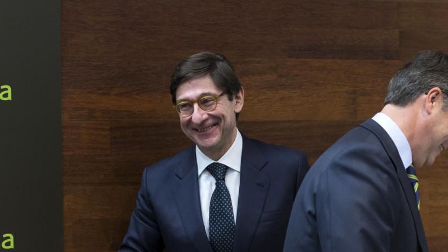 El presidente de Bankia, José Ignacio Goirigolzarri, y el consejero delegado, José Sevilla.      efe