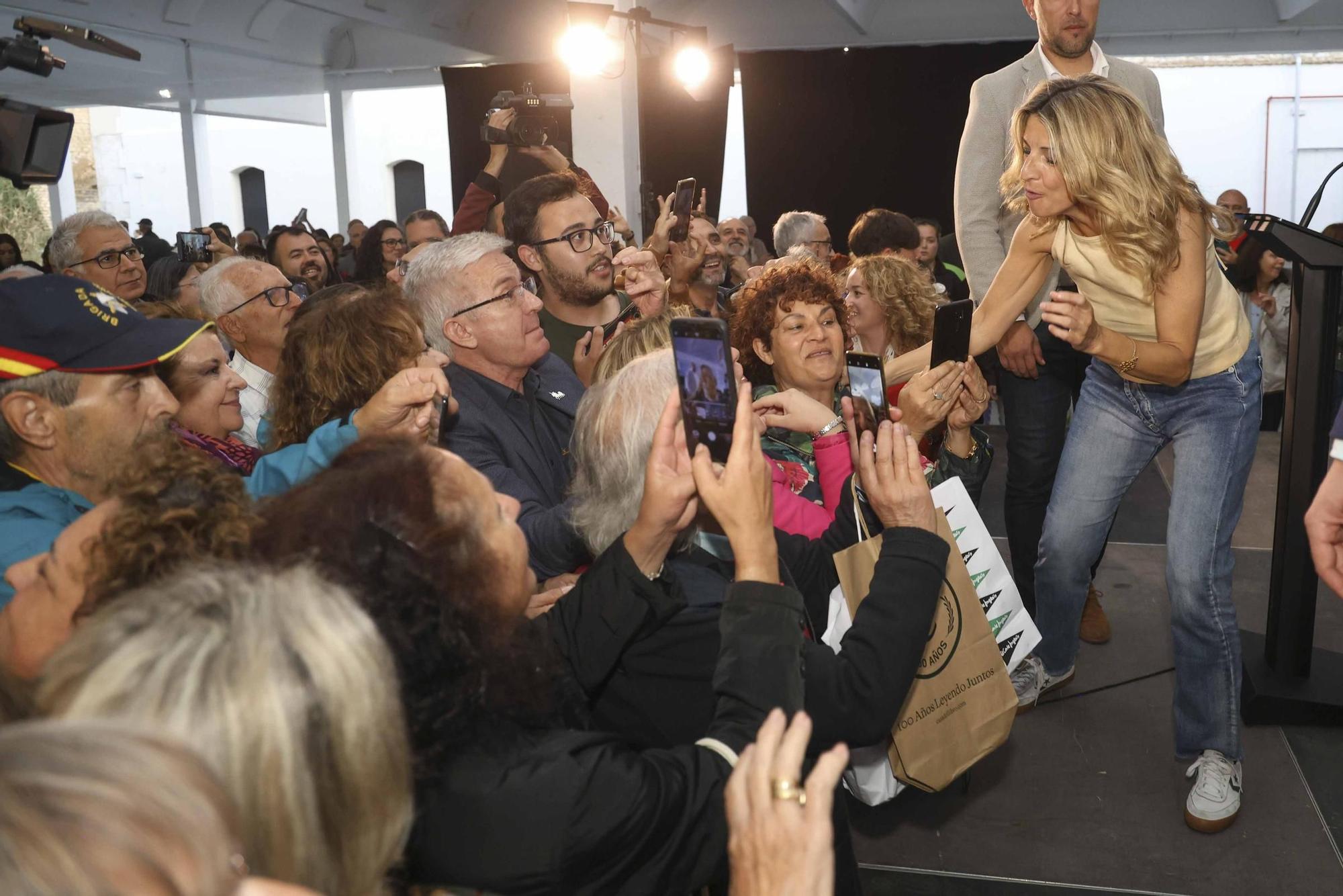 Yolanda Díaz hace campaña por Unides Podemos en Alicante