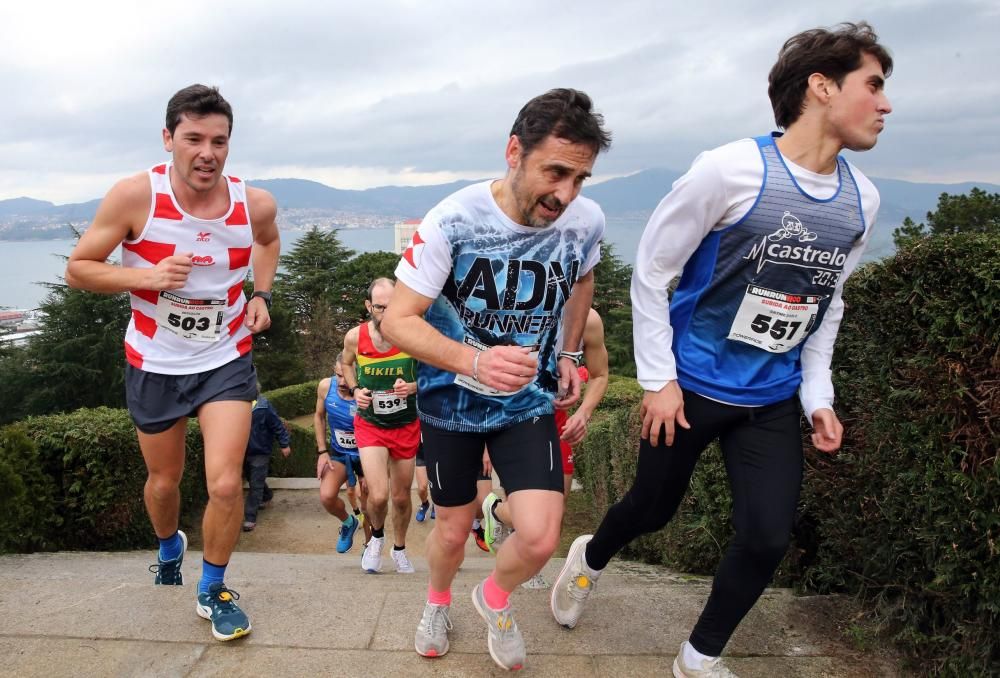 Una carrera de altura en Vigo. // Marta G. Brea