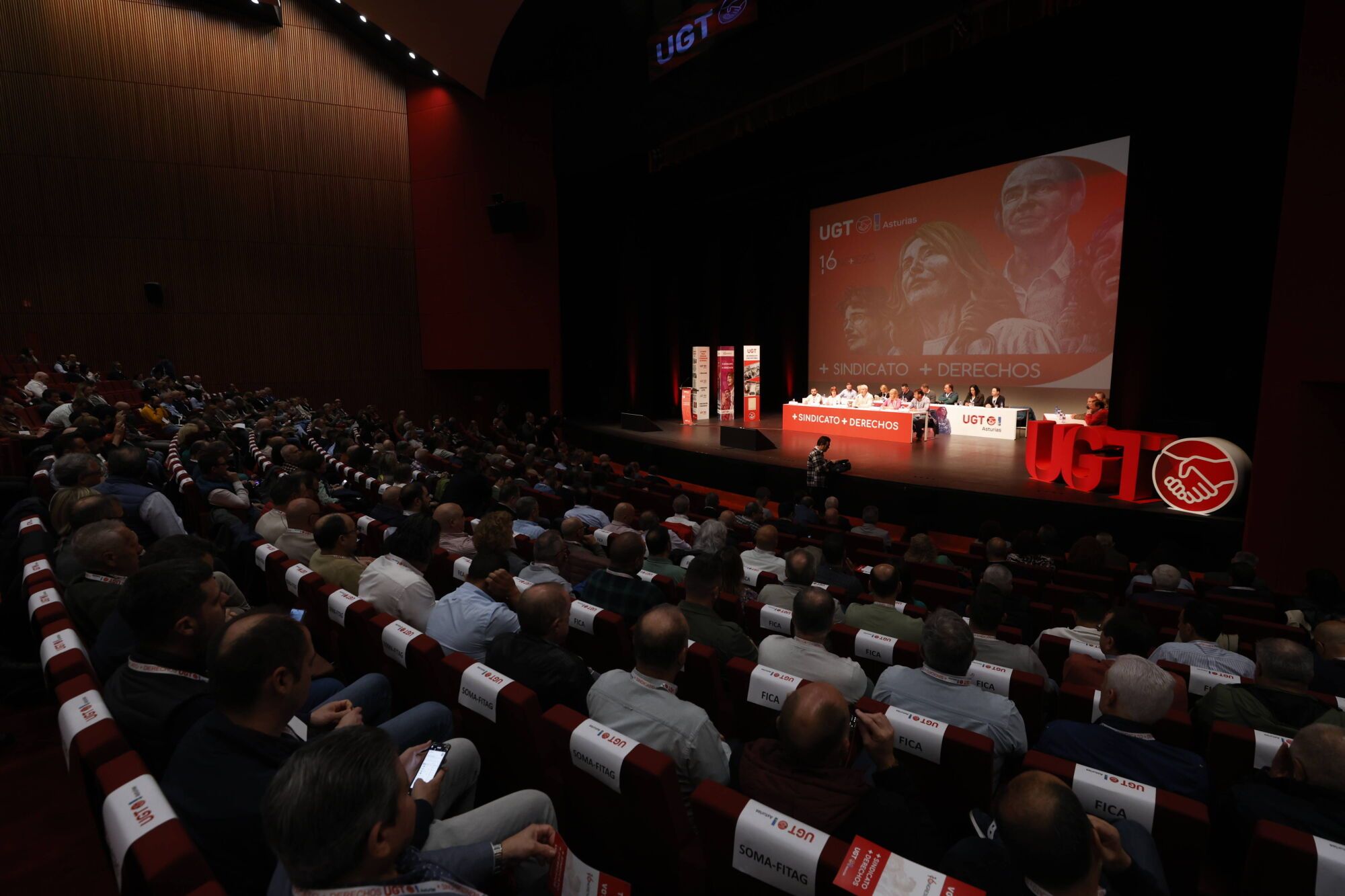 En imágenes: Primera jornada del congreso regional de UGT