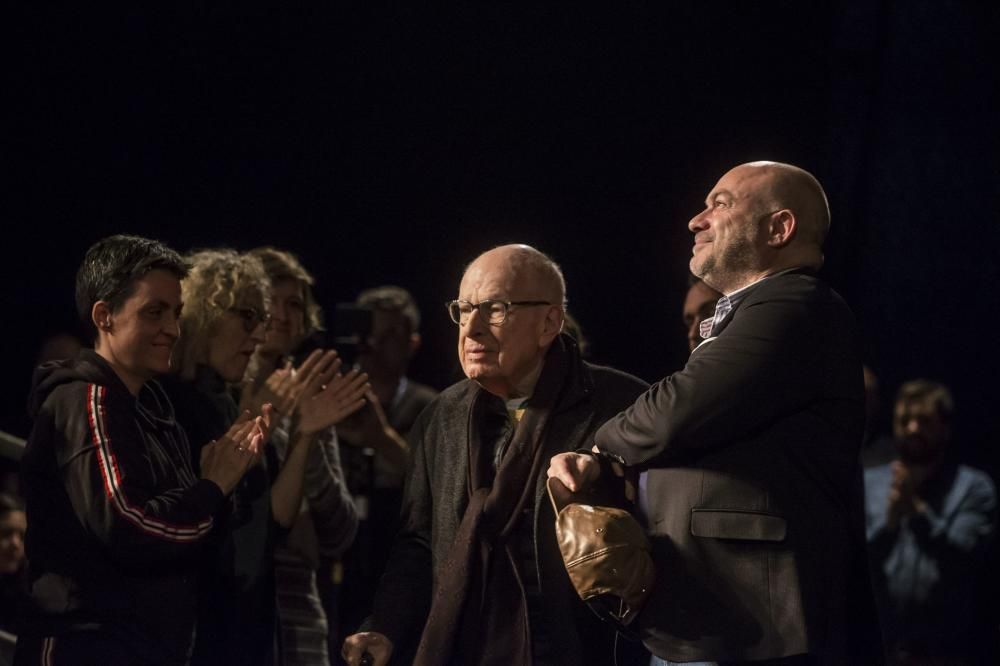 Premios Princesa de Asturias: Encuentro de Peter Brook con los estudiantes de la Escuelas de Arte Dramático