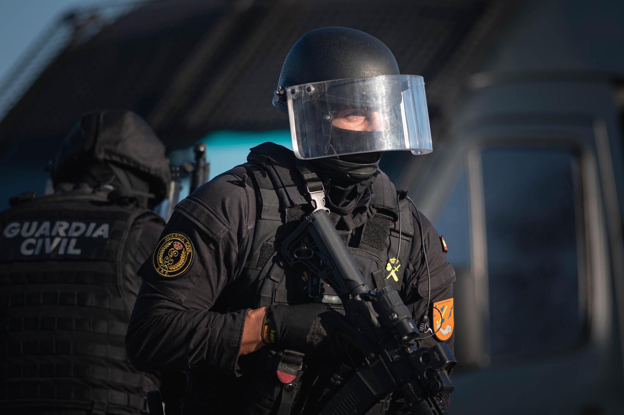 Exhibición dinámica con motivo del Día de las Fuerzas Armadas 2025