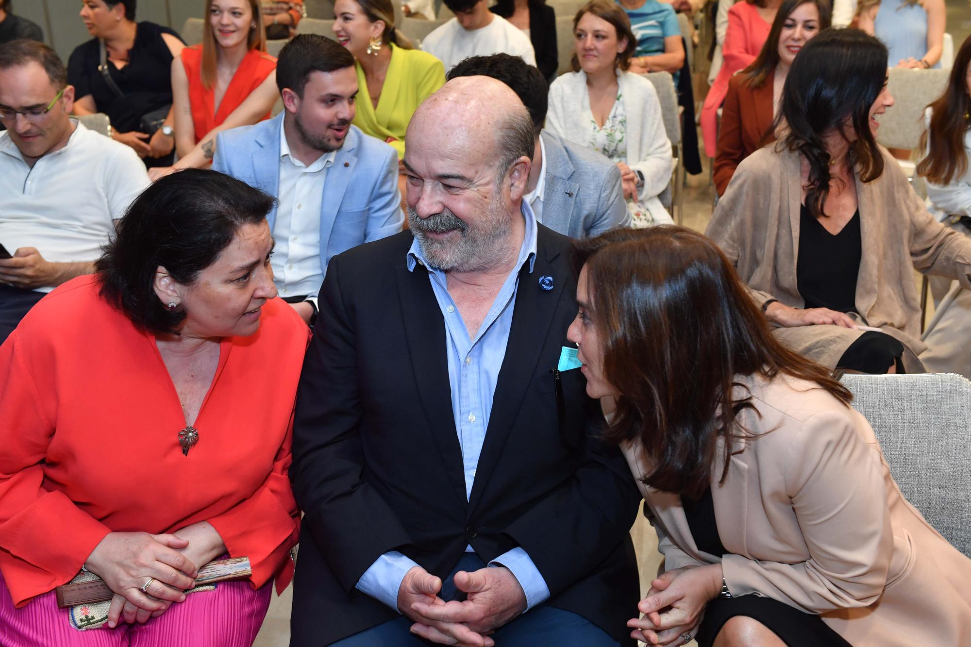 Antonio Resines, premio Honoris Causa de la Fundación Naru