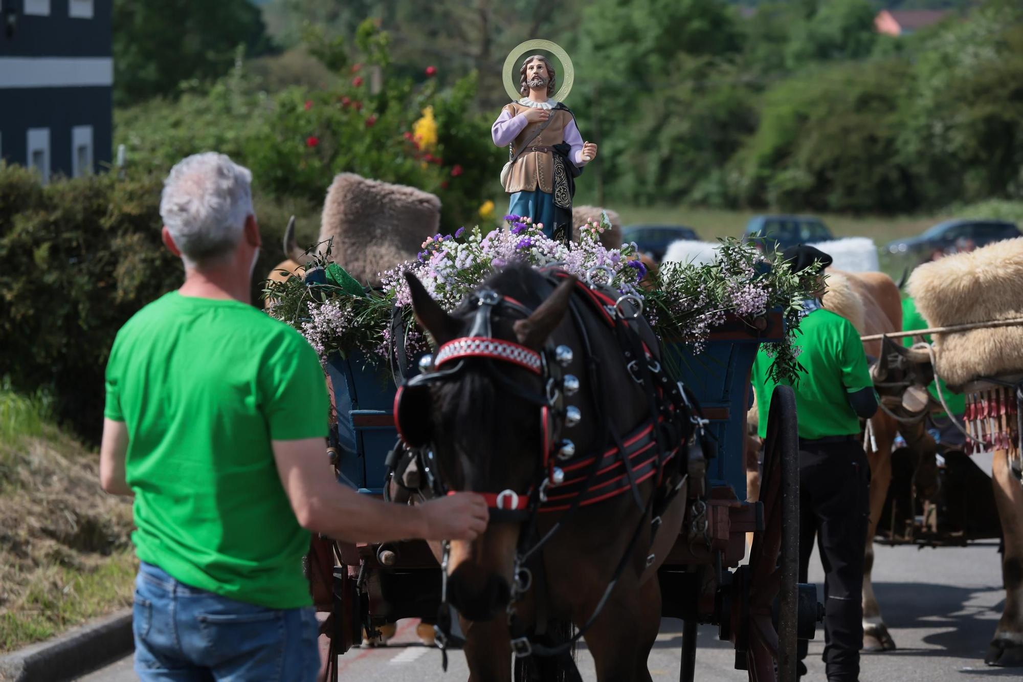 Marea verde en Llanera: el campo tomó la calle con el espectacular desfile de carros y animales