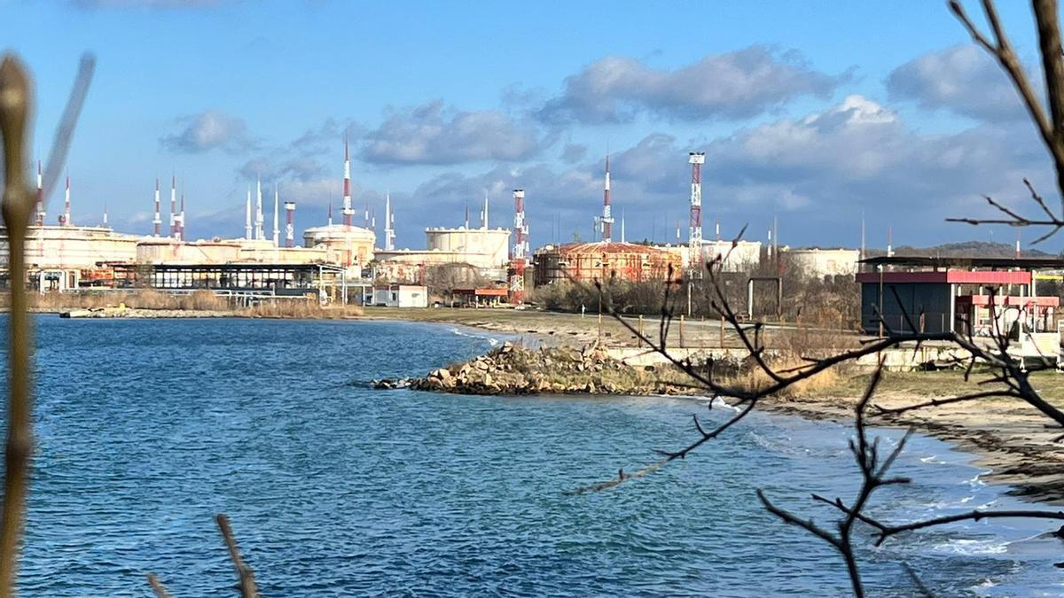 Terminal petrolera de Lukoil en el puerto de Rosenets, en la costa del mar Negro.