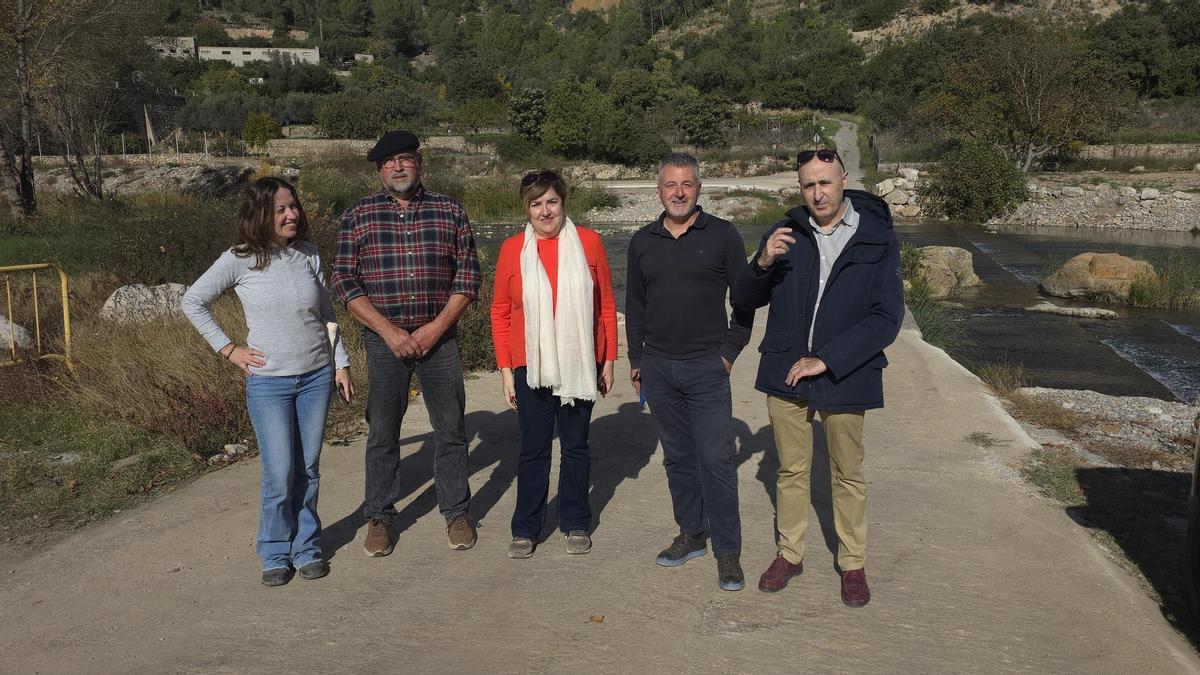 En la visita ha participado la subdelegada del Gobierno en Castellón, Antonia García,  Durante la visita interprovincial, en la que también han participado el presidente de la CHJ, Miguel Polo, el subdelegado del Gobierno en Teruel, Enrique Gómez, personal técnico de la CHJ y TRAGSA.