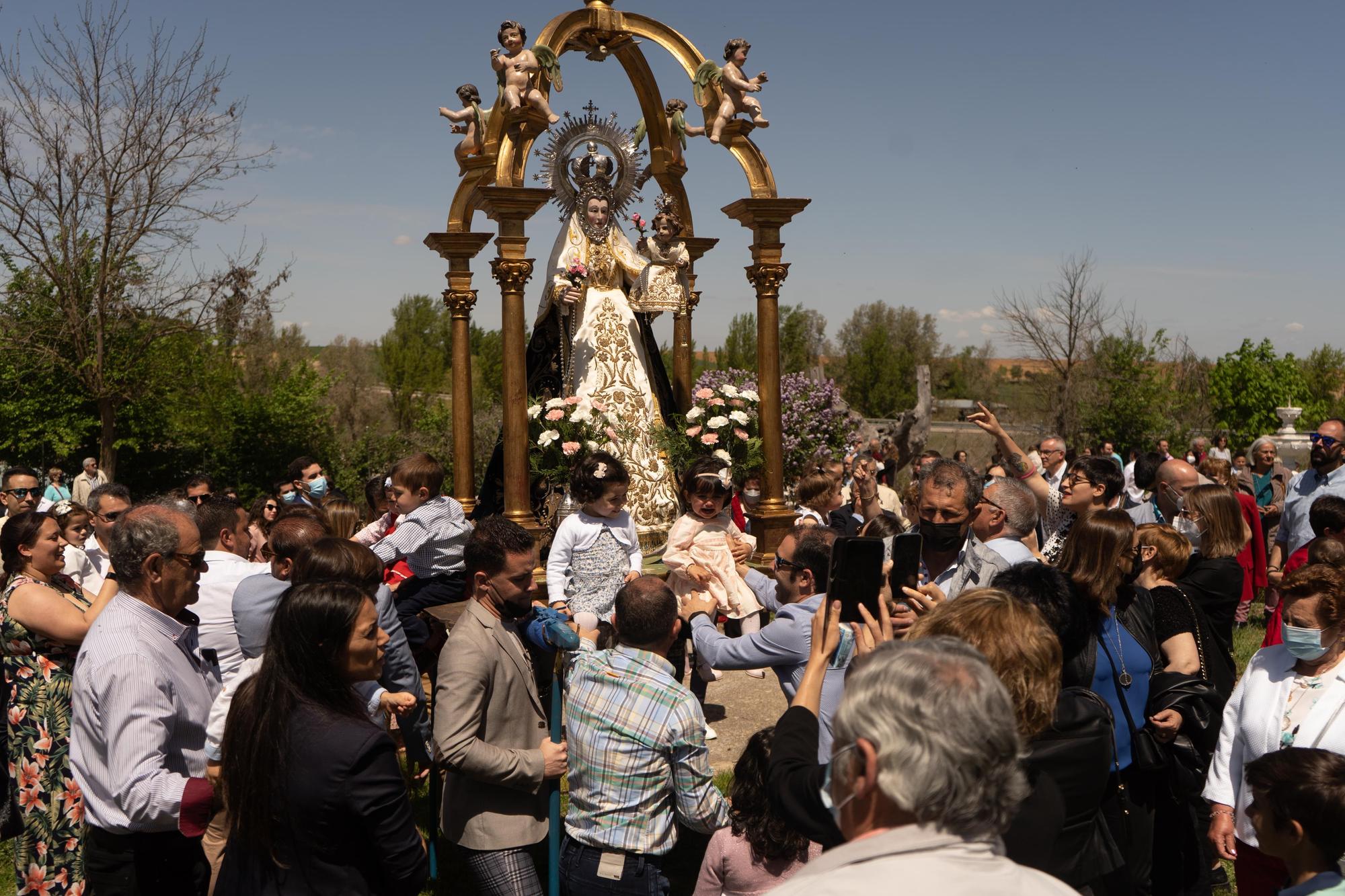 GALERÍA | Romería de la Virgen del Olmo en Villaescusa