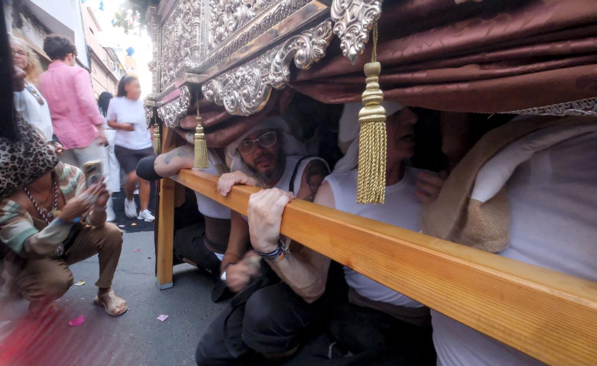 Procesión de La Aurora de la Virgen del Carmen en La Isleta 2026