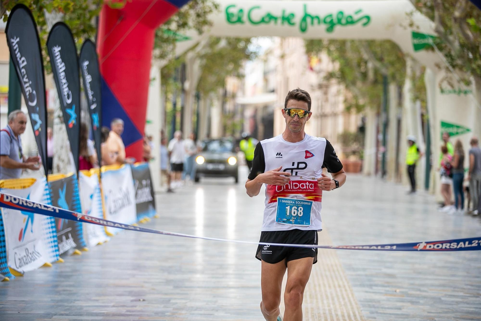 I Carrera Solidaria Alfonso X de Murcia, en imágenes