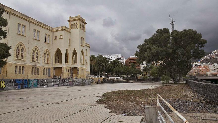 PSOE pide a Bermúdez que renuncie al proyecto del Museo Rodin en Santa Cruz