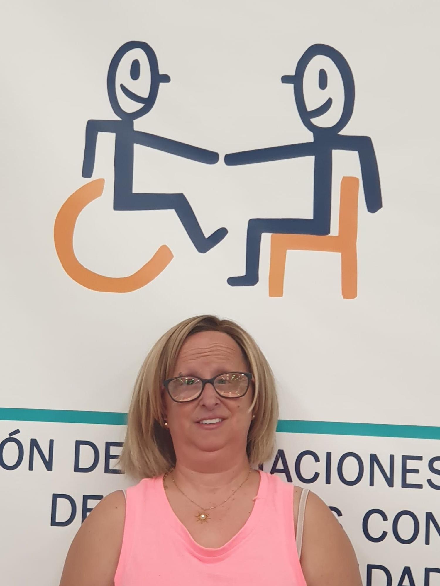 Sonia Silva, discapacitada visual y fisioterapeuta en Cocemfe. EPE