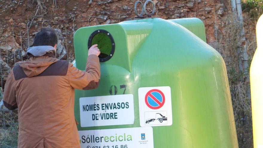 Sóller recurrirá a la recogida puerta a puerta para mejorar el índice de reciclaje