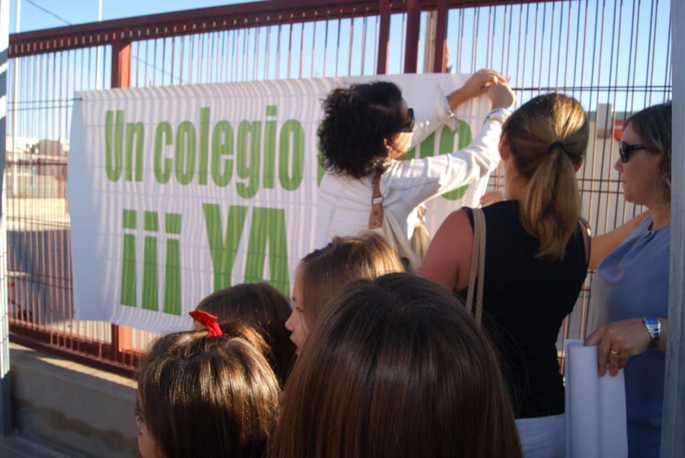 Inicio del curso escolar en el CEIP Regina Violant