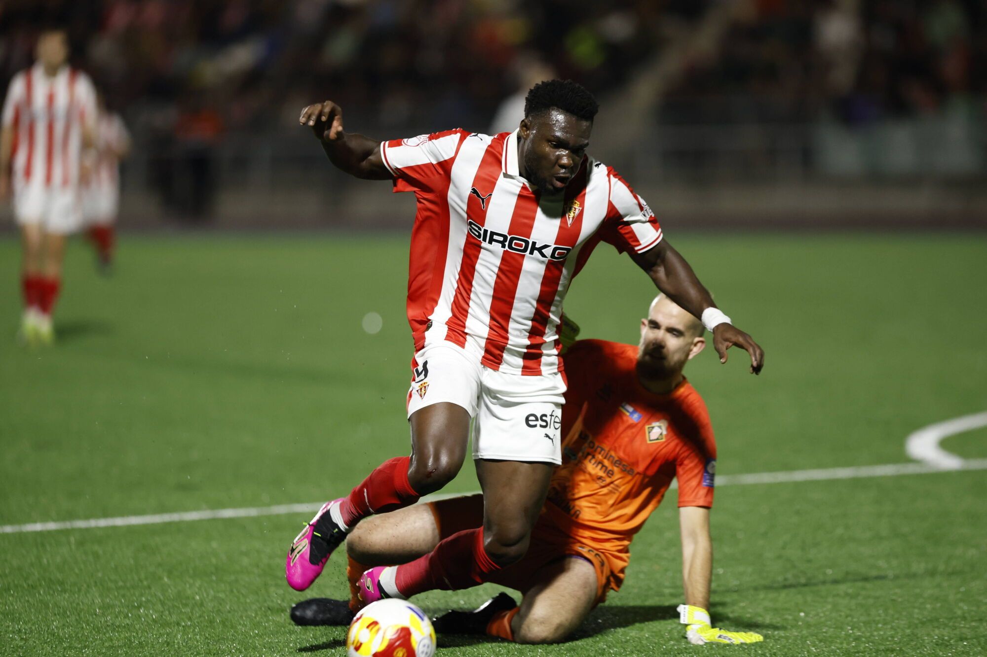 EN IMÁGENES: Gran ambiente en Mieres para el Caudal-Sporting de Copa del Rey