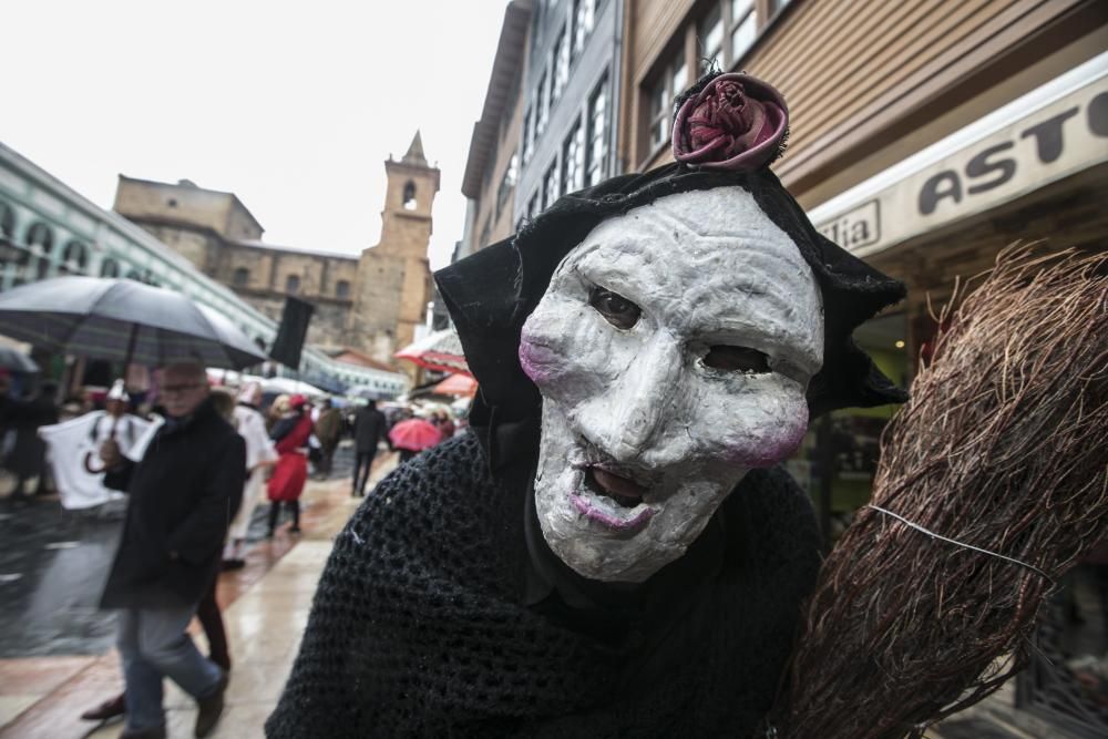 Carnaval por el centro de Oviedo