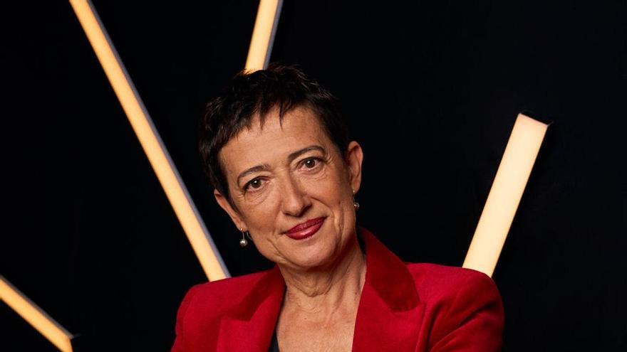 La periodista María Guerra presenta 'Señoras y Señoras' con Mariola Cubells en A Coruña: "El Colón es como el estadio de Riazor para nosotras"