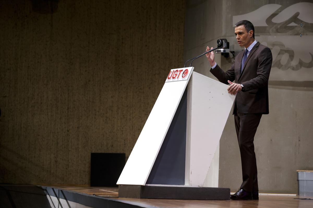Pedro Sánchez: “Por mucho que a algunos les pese, el apocalipsis ni ha llegado ni va a llegar”.