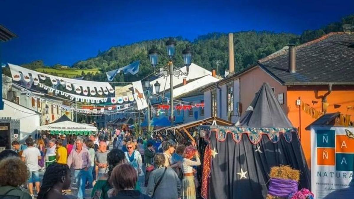 Ambiente en una edición anterior del Mercado Medieval.