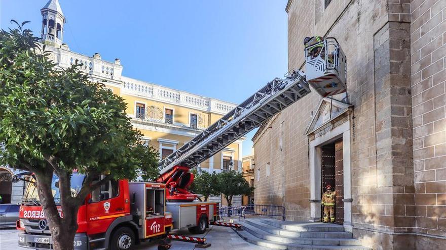 El PSOE denuncia deficiencias en el servicio de bomberos