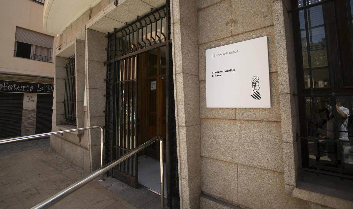 Actual emplazamiento del consultorio de El Raval en Sagunt.