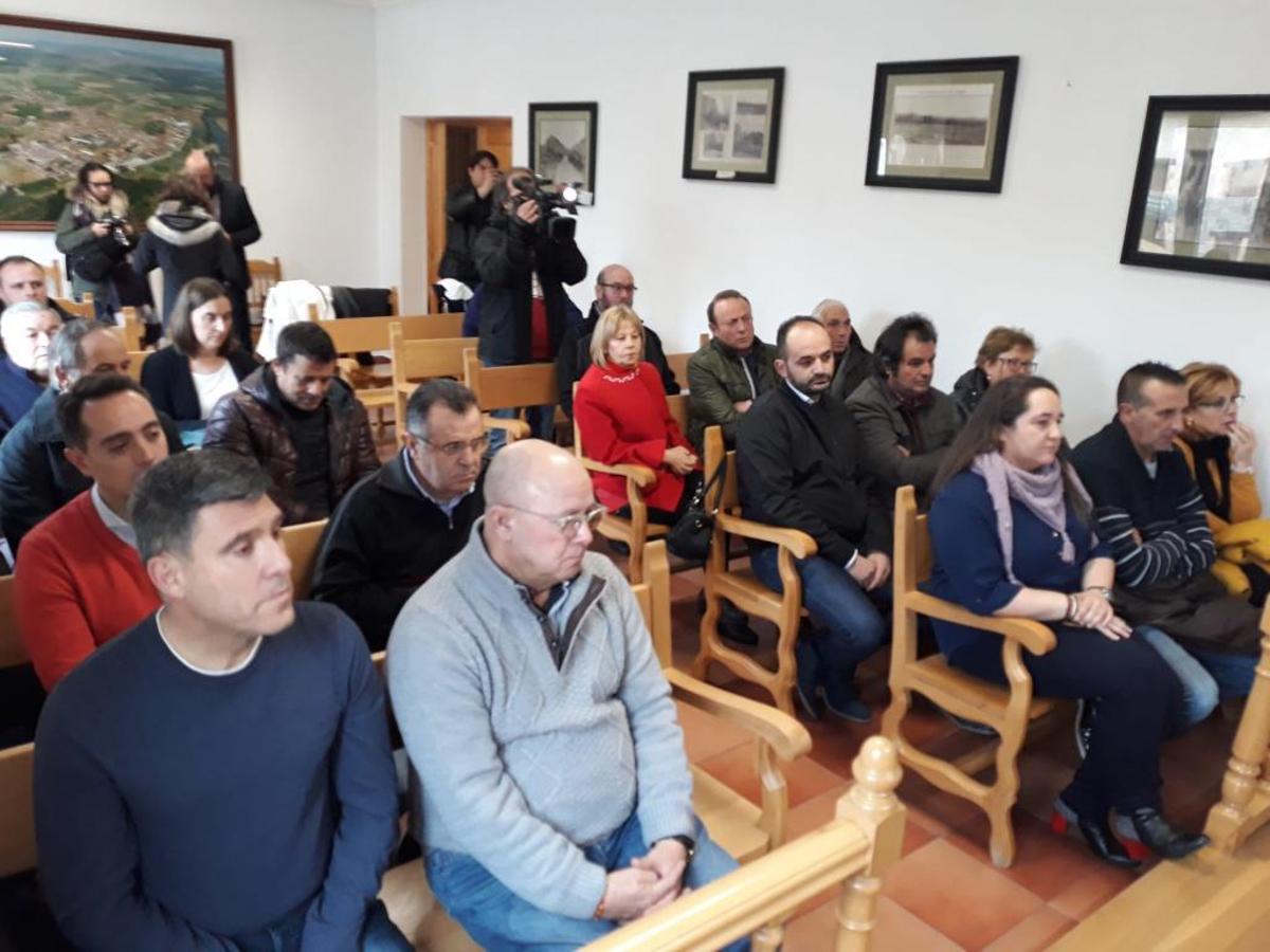 Mercedes Martín accede a la reunión mantenida con alcaldes en Santa Cristina de la Polvorosa