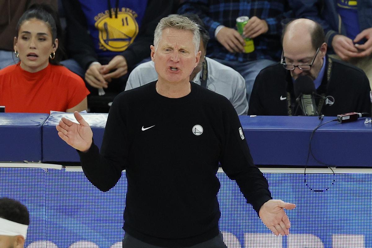 Steve Kerr: "Ha sido uno de los partidos más raros y tristes que me ha tocado vivir"