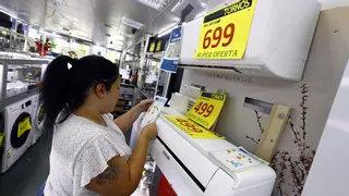 La compra de aires acondicionados se dispara en el mes de junio: "Estamos en un 40% más de ventas que el año pasado"