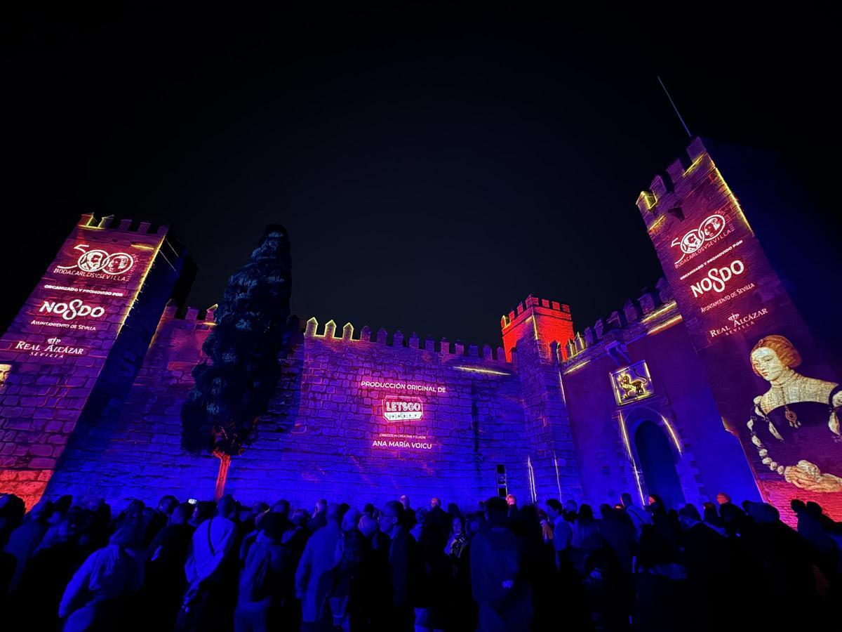 Las imágenes del videomapping de la conmemoración de las bodas de Carlos V