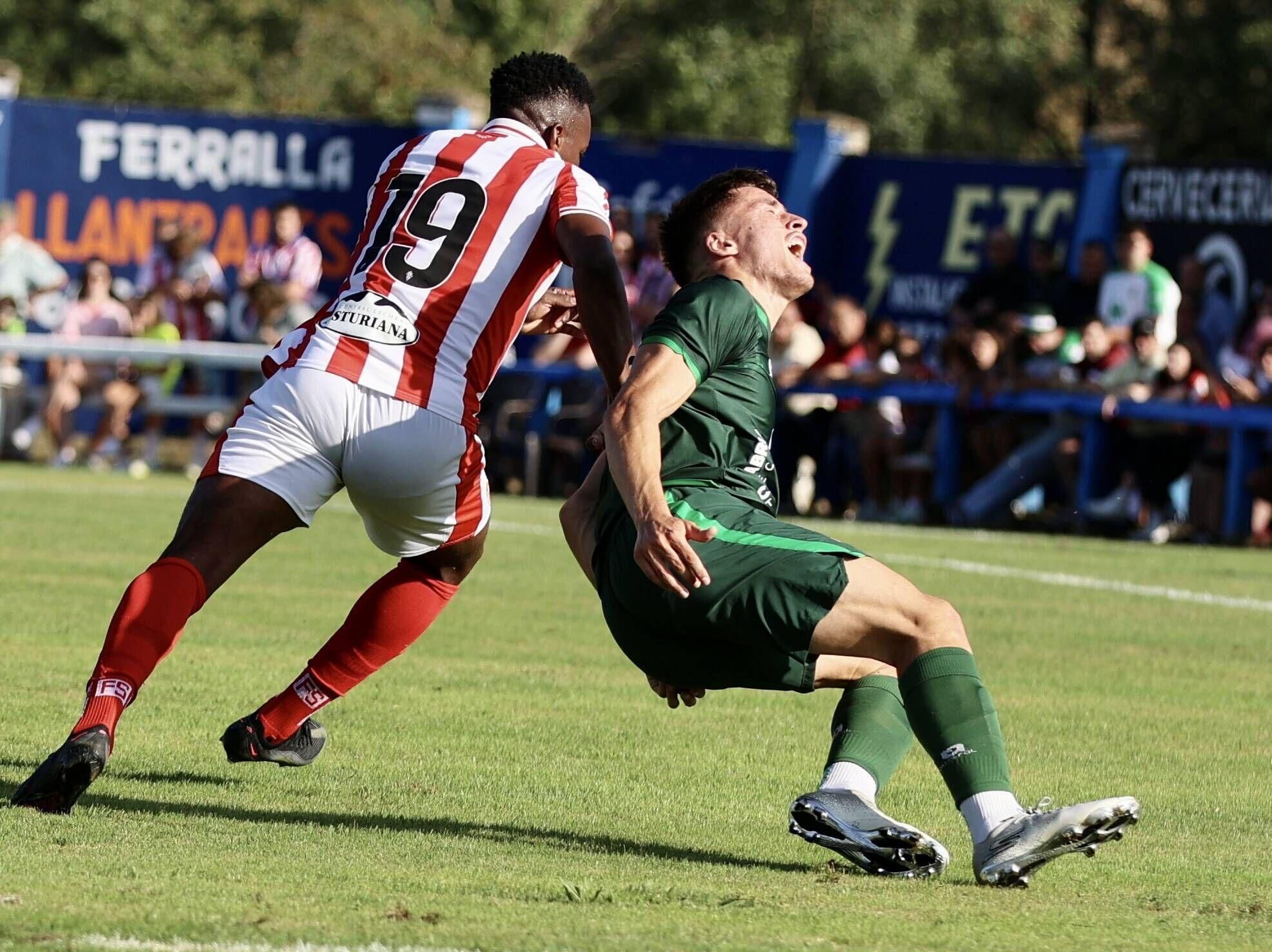 EN IMÁGENES: Amistoso de pretemporada en Grado entre Sporting y Racing de Santander