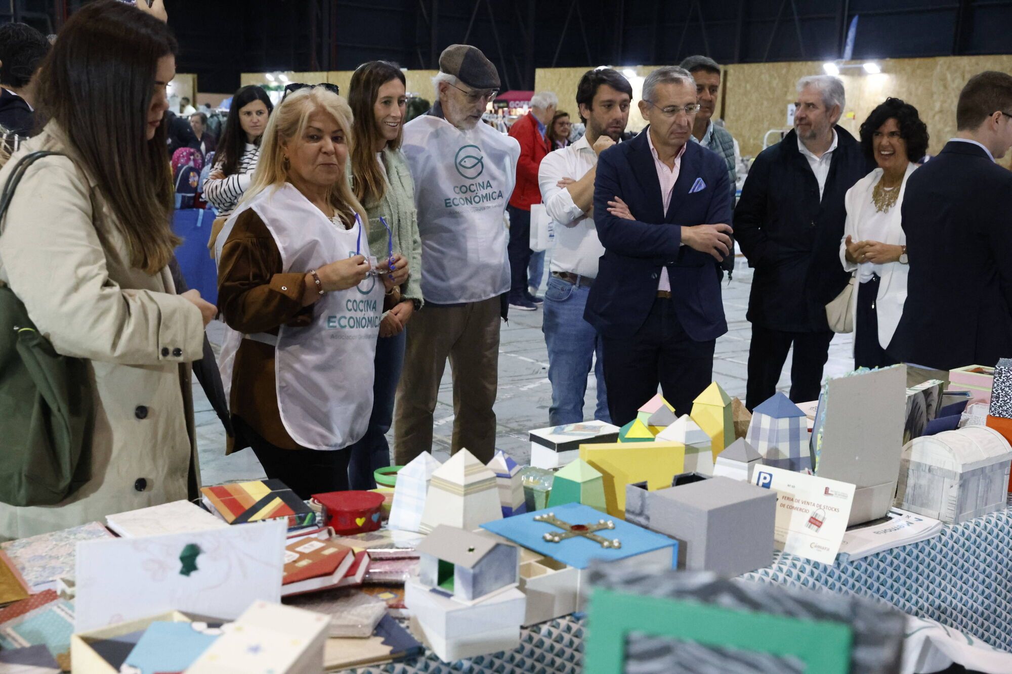 EN IMÁGENES: La Feria de Stocks regresa a Gijón con más expositores que nunca: "Es un gran escaparate para los comercios locales"