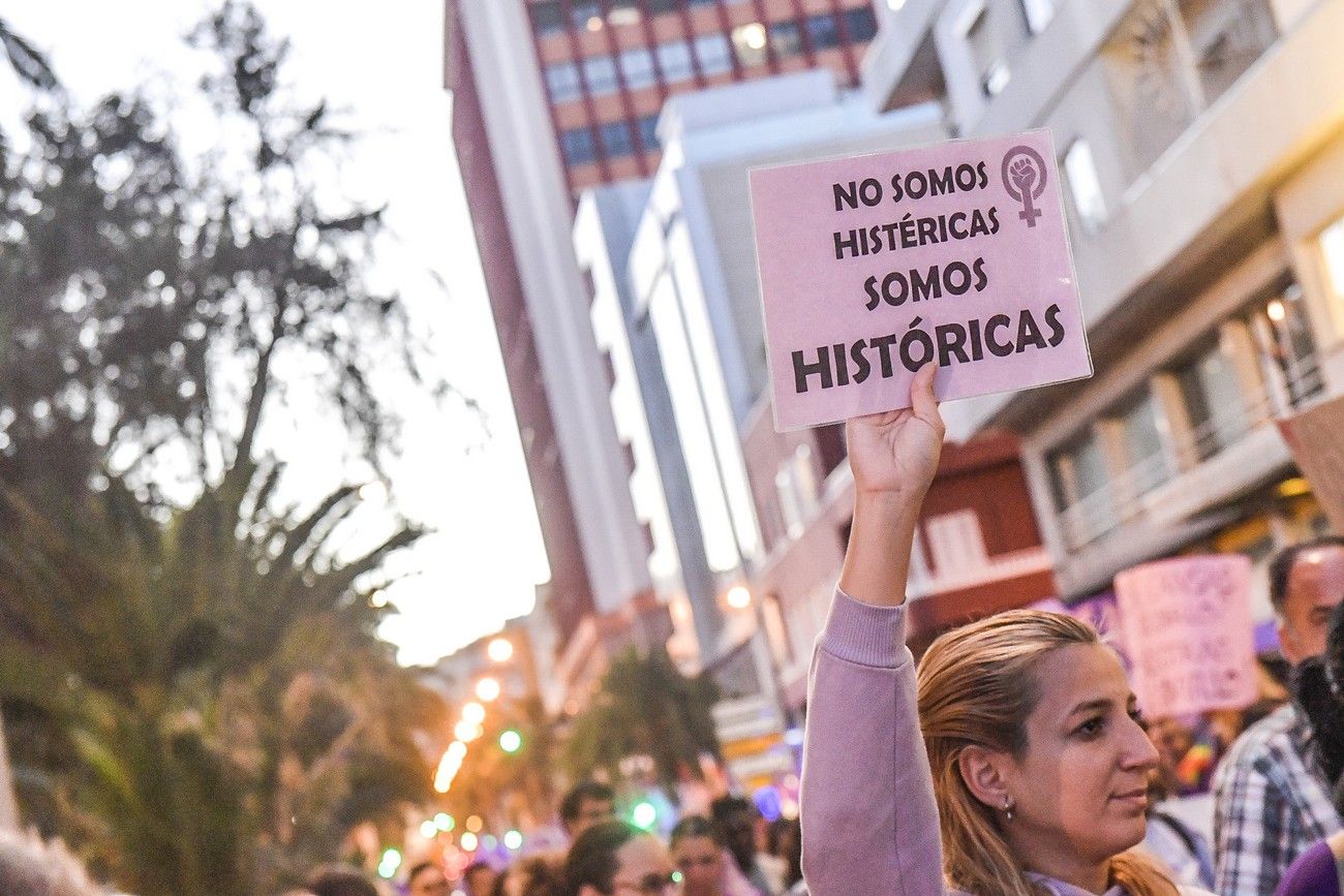 La manifestación del 8M en Las Palmas de Gran Canaria, en imágenes