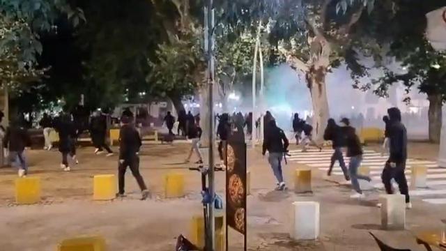 Imagen de uno de los vídeos que han subido testigos de los incidentes.