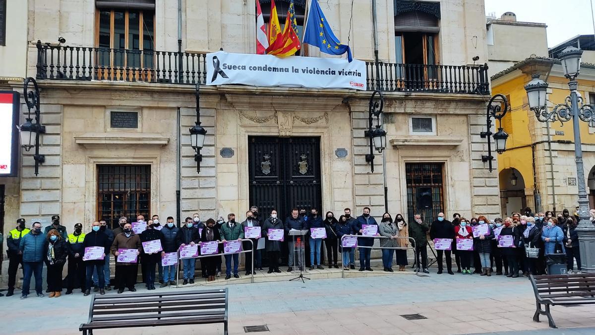 Sueca y Cullera, un clamor contra la violencia vicaria