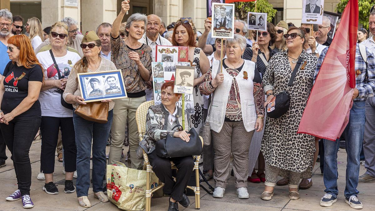 La comunidad rusa conmemora su victoria en un Día de Europa de bajo perfil en Alicante
